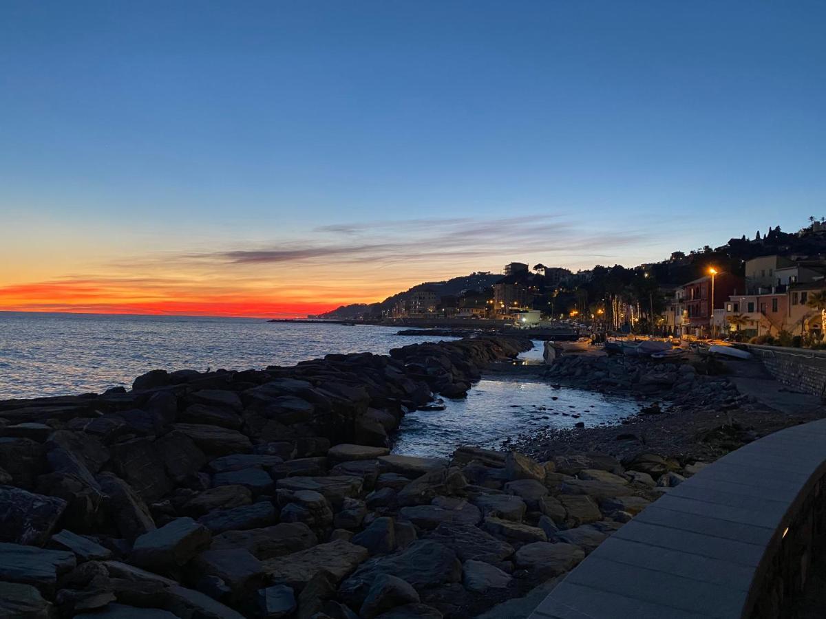 Appartamento Vista Mare Con Piscina Cala Di Sole Imperia Exterior foto